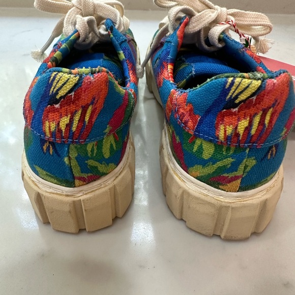 FARM RIO Macaw Tropical Sneakers Shoes - Picture 6 of 9